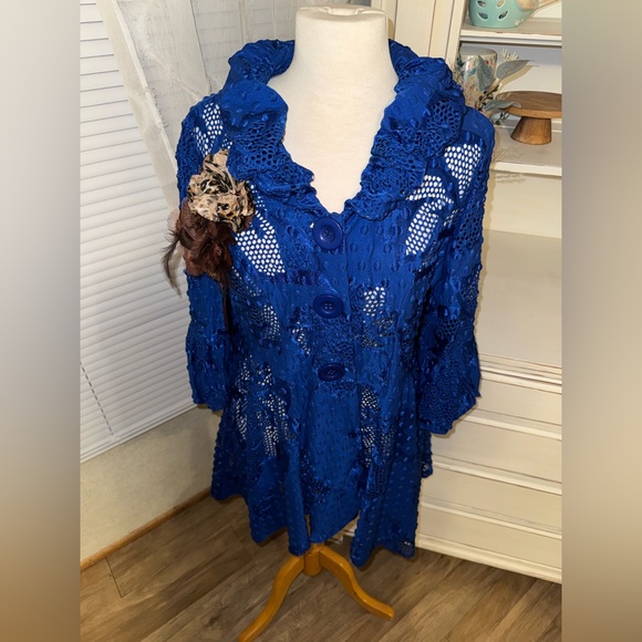 Dressy Royal Blue Jacket Medium runs like a 12/14 - Picture 5 of 5